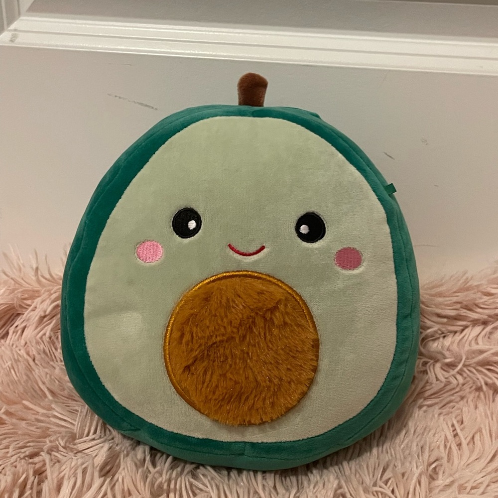 8 inch Avocado Squishmallow 🥑